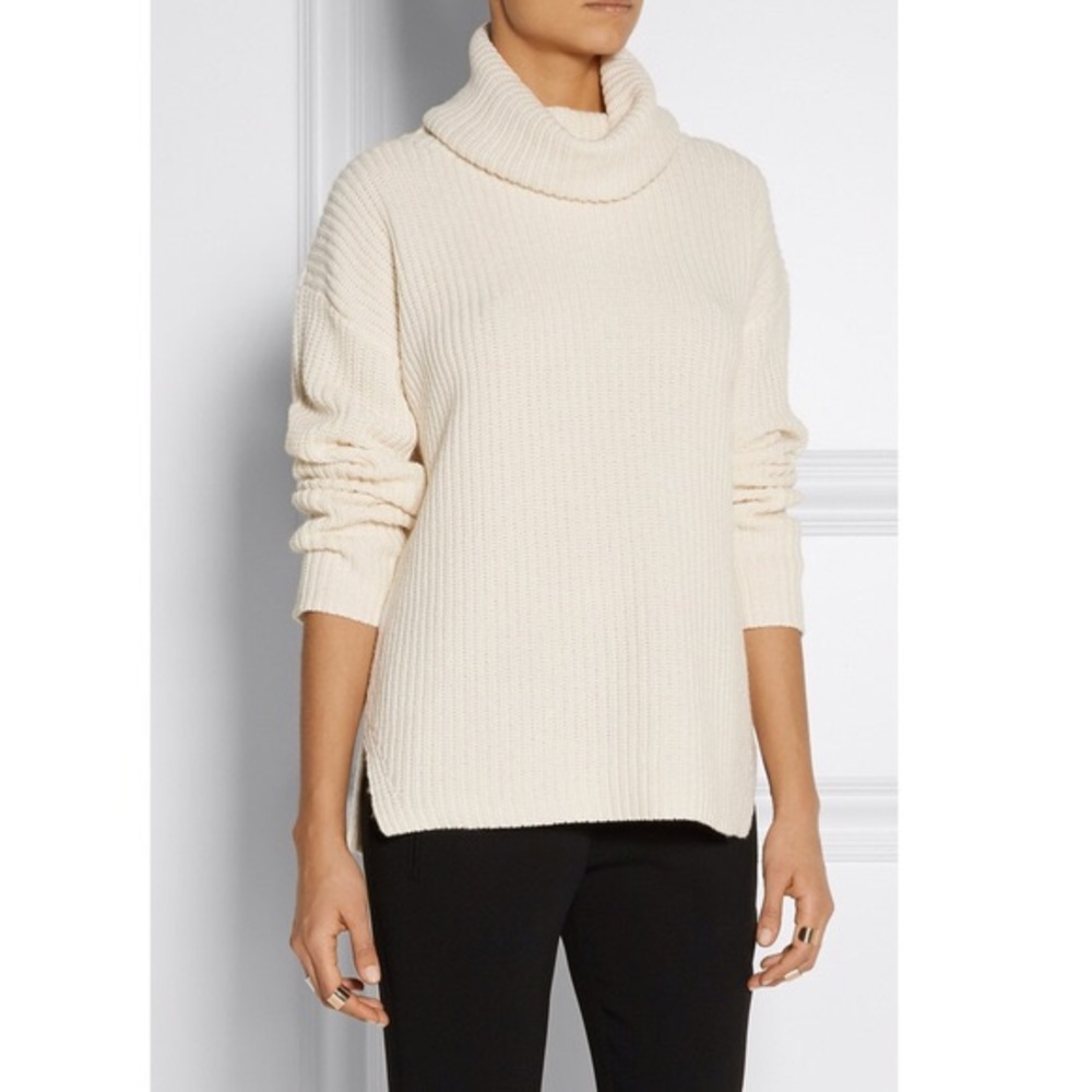 Theory Naven cream wool turtleneck